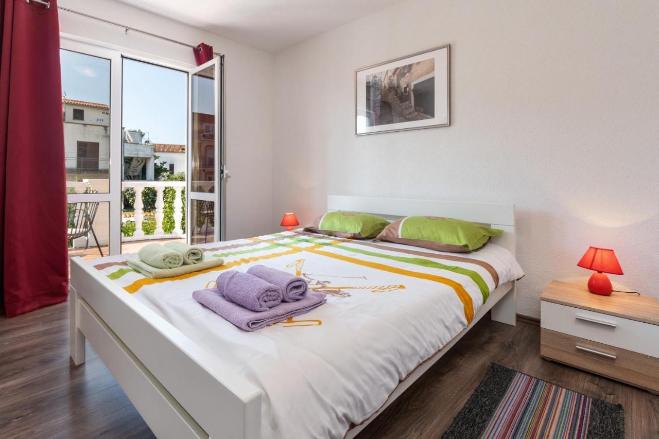 Apartments Oliva Porec Exterior photo